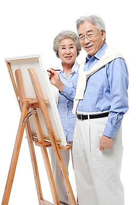 포토 JPG 스튜디오촬영 모델 라이프스타일 부부 커플 여자 할아버지 노년 남자 행복 할머니 포즈 실내 미술 서기 미소 웃음 누끼 사람 동양인 상반신 성인 취미 두명 라이프 실버라이프 노부부 다정 미술도구 한국인 붓 그리기 실버 60대 스니커즈 이젤 그림 화구 노인만 평생교육 국내포토 교육 감정 운동화 컨셉 관계 모션 문화예술 표정 인종 내부 생활 오브젝트 성인만 파일형식