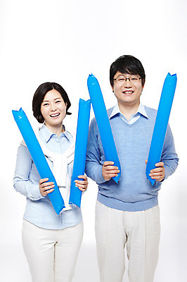 포토 JPG 스튜디오촬영 라이프스타일 부부 커플 여자 남자 행복 스포츠 40대 중년 포즈 응원 모션 중년라이프 실내 사랑 서기 미소 웃음 들기 누끼 사람 동양인 상반신 성인 취미 두명 라이프 화목 다정 야구 한국인 응원용품 중년부부 막대풍선 중년만 국내포토 감정 컨셉 관계 표정 인종 내부 생활 구기 오브젝트 풍선 성인만 파일형식