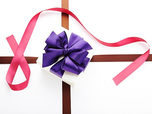 포토 JPG 스튜디오촬영 리본 줄 백그라운드 포장 실내 선물 사람없음 장식 빨간색 선물상자 상자 갈색 보라색 끈 오브젝트 리본백그라운드 국내포토 컬러 내부 파일형식