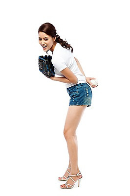 포토 JPG 스튜디오촬영 전신 해외기획촬영 여자 2010년태국 스포츠용품 스포츠 포즈 공 응원 모션 실내 한명 서기 미소 웃음 누끼 사람 동양인 손짓 20대 성인 파이팅 기쁨 야구 야구용품 글러브 야구글러브 야구공 투구 투구폼 여자만 여자한명만 성인여자만 청년만 청년여자만 성인한명만 청년여자한명만 성인여자한명만 성인만 국내포토 투구모자 1 감정 장갑 표정 인종 청년 내부 구기 보호장비 오브젝트 파일형식