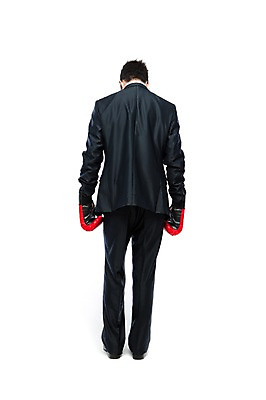 포토 JPG 스튜디오촬영 전신 서양인 외국인 해외기획촬영 남자 2010년태국 스포츠용품 포즈 비즈니스 모션 실내 한명 서기 누끼 사람 정장 손짓 20대 성인 뒷모습 비즈니스라이프 글로벌비즈니스 경쟁 글러브 권투글러브 직장인 비즈니스맨 좌절 권투용품 낙담 남자만 남자한명만 성인남자만 청년만 청년남자만 청년남자한명만 성인한명만 성인남자한명만 성인만 국내포토 직업 1 라이프스타일 옷 감정 스포츠 뷰포인트 장갑 컨셉 인종 청년 내부 글로벌 권투 오브젝트 파일형식