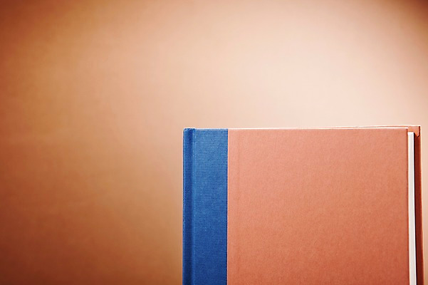 포토 JPG 스튜디오촬영 백그라운드 실내 사람없음 책 오브젝트 한권 국내포토 1 내부 파일형식