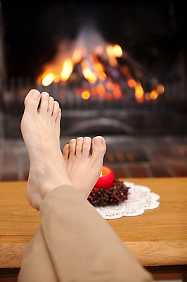 포토 JPG 해외기획촬영 라이프스타일 계절 남자 여행 포즈 겨울 초 촛불 2010년일본 모션 발 자연 탁자 한명 사람 동양인 근접촬영 20대 성인 라이프 신체부위 일본 한국인 장작 일본여행 벽난로 남자만 남자한명만 성인남자만 청년만 청년남자만 청년남자한명만 성인한명만 성인남자한명만 성인만 국내포토 1 아시아 뷰포인트 해외여행 가구 인종 청년 생활 생태계 파일형식