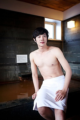 포토 JPG 해외기획촬영 라이프스타일 계절 남자 행복 여행 포즈 겨울 2010년일본 모션 자연 휴식 실내 한명 사람 앉기 동양인 상반신 20대 성인 라이프 수건 일본 온천 한국인 일본여행 걸터앉기 남자만 남자한명만 성인남자만 청년만 청년남자만 청년남자한명만 성인한명만 성인남자한명만 성인만 국내포토 1 감정 아시아 해외여행 컨셉 인종 청년 내부 생활 위생용품 스파 생태계 파일형식