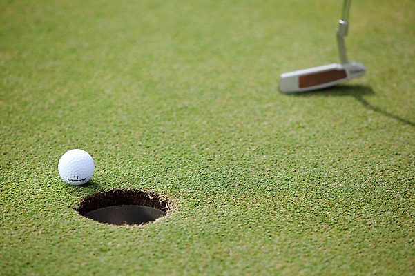 포토 JPG 주간 해외기획촬영 해외 2010년태국 스포츠용품 스포츠 골프 스포츠시설 골프장 필드 레저 골프공 골프용품 골프클럽 사람없음 야외 초록색 레포츠 구기 골프채 국내포토 자연요소 컬러 공 오브젝트 시설 파일형식