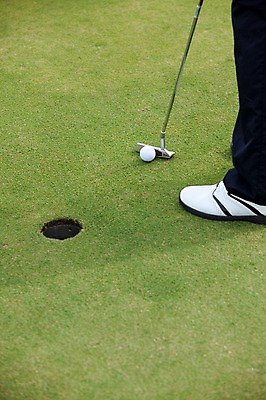 포토 JPG 주간 해외기획촬영 해외 남자 2010년태국 스포츠용품 스포츠 골프 스포츠시설 골프장 필드 레저 골프공 골프용품 골프클럽 한명 사람 동양인 성인 야외 초록색 레포츠 구기 골프채 한국인 골퍼 스윙 샷 남자만 남자한명만 성인남자만 성인만 국내포토 자연요소 1 컬러 포즈 공 자세 운동선수 인종 오브젝트 시설 파일형식