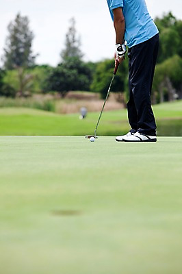 포토 JPG 주간 나무 식물 해외기획촬영 해외 남자 2010년태국 스포츠용품 스포츠 골프 스포츠시설 골프장 필드 레저 골프용품 한명 사람 동양인 성인 야외 초록색 레포츠 구기 한국인 골퍼 스윙 샷 남자만 남자한명만 성인남자만 성인만 국내포토 자연요소 1 컬러 포즈 자세 운동선수 인종 오브젝트 시설 파일형식