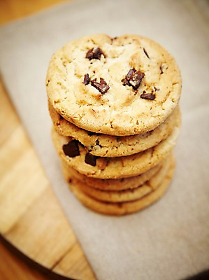 포토 JPG 음식 디저트 실내 근접촬영 사람없음 하이앵글 쿠키 제과 과자 여러개 천 헝겊 국내포토 뷰포인트 다수 내부 제과제빵 직물 파일형식 천_직물