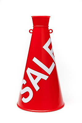 포토 JPG 스튜디오촬영 알파벳 안내 실내 사람없음 빨간색 쇼핑 세일 스피커 확성기 알림 오브젝트 국내포토 영어 컬러 음향기기 내부 파일형식