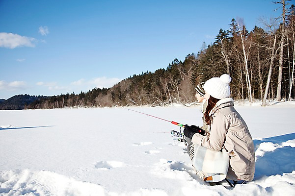 포토 JPG 주간 전신 나무 해외기획촬영 커플 계절 여자 남자 호수 여유 여행 겨울 2010년일본 자연 낚시 휴식 산 사람 앉기 동양인 20대 성인 야외 두명 옆모습 설원 한국인 눈 겨울여행 얼음낚시 청년만 성인만 국내포토 자연요소 식물 감정 뷰포인트 컨셉 관계 모션 레저 날씨 눈_날씨 인종 청년 생태계 파일형식