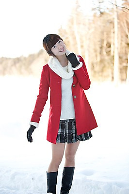 포토 JPG 주간 전신 나무 해외기획촬영 계절 공원 여자 여행 포즈 장갑 겨울 2010년일본 모션 자연 부츠 한명 서기 웃음 사람 동양인 20대 성인 야외 한국인 눈 숲 겨울여행 즐거움 가죽장갑 빨간코트 여자만 여자한명만 성인여자만 청년만 청년여자만 성인한명만 청년여자한명만 성인여자한명만 성인만 국내포토 자연요소 식물 1 잡화 공공시설 감정 신발 날씨 표정 인종 청년 생태계 파일형식