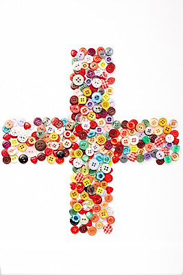 포토 JPG 스튜디오촬영 모양 기호 백그라운드 단추 실내 사람없음 컬러풀 바느질도구 덧셈 플러스 오브젝트 연산기호 국내포토 문자 컬러 내부 수학 파일형식