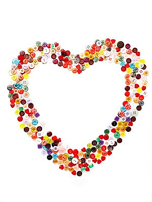 포토 JPG 스튜디오촬영 모양 백그라운드 단추 실내 사람없음 컬러풀 하트 바느질도구 오브젝트 국내포토 컬러 내부 파일형식