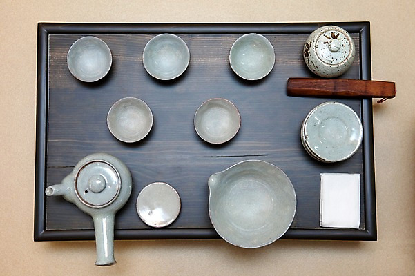 포토 JPG 주전자 쟁반 사람없음 차 찻잔 다기 다도 천 헝겊 국내포토 음료 주방용품 잔 직물 예절 파일형식 천_직물