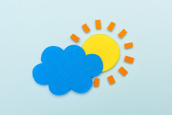 포토 JPG 스튜디오촬영 구름 날씨 실내 사람없음 하이앵글 태양 환경 맑음 파란배경 플랫레이 국내포토 자연요소 뷰포인트 백그라운드 내부 파란색 플랫 파일형식