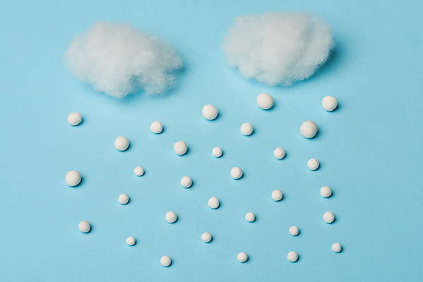 포토 JPG 스튜디오촬영 구름 겨울 날씨 실내 사람없음 하이앵글 환경 눈 솜 파란배경 플랫레이 국내포토 자연요소 계절 뷰포인트 백그라운드 내부 파란색 플랫 파일형식