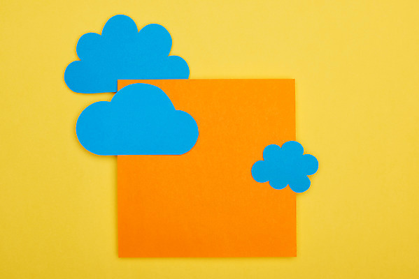 포토 JPG 스튜디오촬영 구름 종이 날씨 실내 사람없음 하이앵글 환경 노란배경 플랫레이 국내포토 자연요소 뷰포인트 백그라운드 내부 노란색 플랫 파일형식