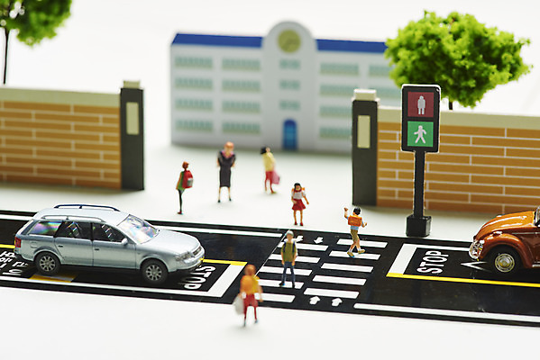 포토 JPG 스튜디오촬영 학생 도로 자동차 실내 사람없음 미니어처 속도제한 스쿨존 안전속도 어린이보호 어린이보호구역 법률개정 국내포토 길 육상교통 교통시설 내부 모형 금지 보호구역 파일형식 개정