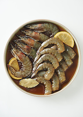 포토 JPG 스튜디오촬영 그릇 접시 음식 실내 사람없음 하이앵글 흰배경 기호식품 플랫레이 새우장 국내포토 식기 뷰포인트 백그라운드 내부 흰색 플랫 파일형식