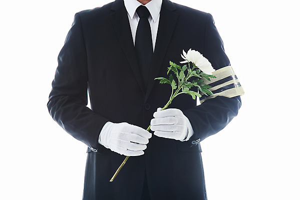 포토 JPG 스튜디오촬영 남자 꽃 장갑 국화 실내 한명 들기 상반신 성인 앞모습 30대 한국인 흰배경 애도 장례 상주 완장 성인남자한명만 상조 국내포토 식물 1 잡화 뷰포인트 백그라운드 모션 사람 동양인 내부 장년 흰색 남자한명만 성인남자만 파일형식