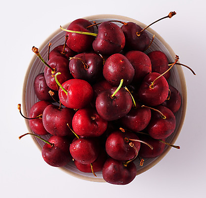 포토 JPG 스튜디오촬영 그릇 접시 과일 실내 사람없음 하이앵글 여러개 신선 체리 유기농 국내포토 식기 웰빙 뷰포인트 다수 내부 파일형식