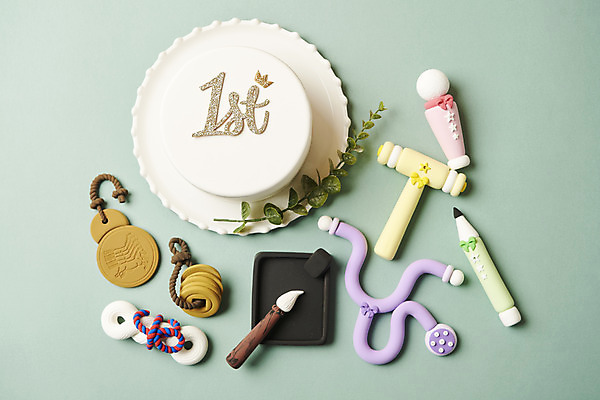 포토 JPG 스튜디오촬영 기념일 청진기 실내 사람없음 하이앵글 연필 케이크 축하 붓 실 먹 마이크 오브젝트 의사봉 엽전 클레이아트 돌잡이 마패 백설기 첫돌 플랫레이 민트색배경 국내포토 뷰포인트 음향기기 백그라운드 컨셉 의료기기 서예 학용품 디저트 떡 이벤트 내부 필기구 동전 플랫 공예 점토 돌잔치 민트색 파일형식