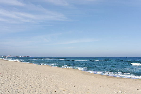 포토 JPG 주간 모래 파도 바다 여행 겨울 자연 한국 풍경 사람없음 야외 관광지 해수욕장 강원도 강릉 국내여행 사천해변 국내포토 자연요소 계절 아시아 해변 생태계 파일형식
