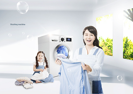 전신 PSD 편집이미지 여자 어린이 와이셔츠 미소 들기 사람 앉기 소녀 상반신 성인 두명 30대 빛 회색 한국인 비눗방울 빨래 세탁기 드럼세탁기 빨랫감 여자만 이미지편집 컬러 셔츠 가사 모션 표정 동양인 장년 가전제품 파일형식