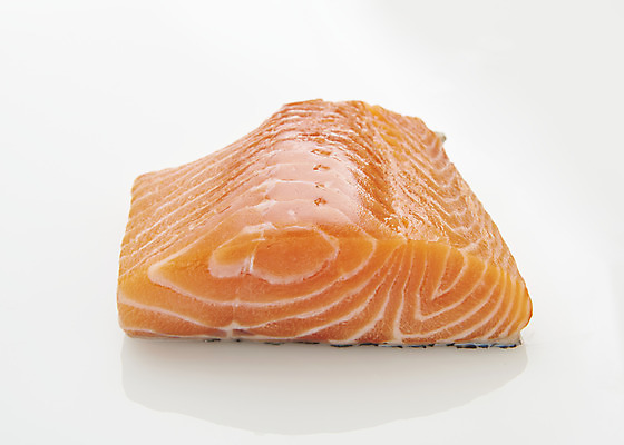 포토 JPG 스튜디오촬영 음식 실내 어류 사람없음 회 흰배경 기호식품 연어 연어회 국내포토 백그라운드 내부 수중동물 생선회 흰색 파일형식
