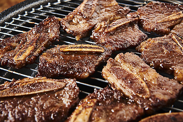 포토 JPG 스튜디오촬영 실내 육류 요리 근접촬영 사람없음 소고기 구이 갈비 화로 부위 양념갈비 소갈비 LA갈비 국내포토 그릇 음식 뷰포인트 식재료 내부 파일형식