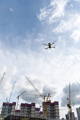 포토 JPG 주간 하늘 풍경 사람없음 야외 건설현장 비행 드론 4차산업 국내포토 자연요소 산업 건설업 파일형식