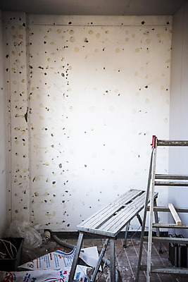 포토 JPG 벽 사다리 실내 공사 사람없음 인테리어 건설현장 베이지색 보수공사 리모델링 국내포토 디자인 컬러 건설업 내부 도구 파일형식