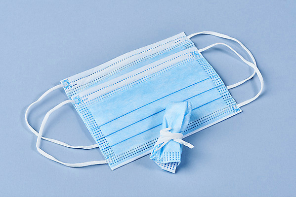 포토 JPG 스튜디오촬영 라이프스타일 실내 마스크 사람없음 파란배경 전염병 코로나바이러스 포스트코로나 델타변이바이러스 위드코로나 국내포토 백그라운드 내부 생활 파란색 바이러스 질병 사회이슈 파일형식