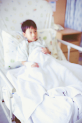 포토 JPG 해외이미지 어린이 백그라운드 건강 병원 한명 사람 동양인 소년 치료 세로 약 고통 환자 수확 질병 소프트포커스 입장 복고 보험 돌봄 블러 의료성형뷰티 해외202004 해외포토 1 남자 감정 농업 의학 모션 촬영기법 인종 파일형식