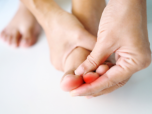 포토 JPG 해외이미지 백인 손 신체 맨발 발 근육 뼈 건강 사람 동양인 사람없음 약 고통 질병 상처 피부 관절염 문제 발가락 테라피 발목 돌봄 신맛 양발 정형외과 의료성형뷰티 해외202011 해외포토 서양인 감정 의학 모션 병원 인종 신체부위 뷰티 맛 파일형식