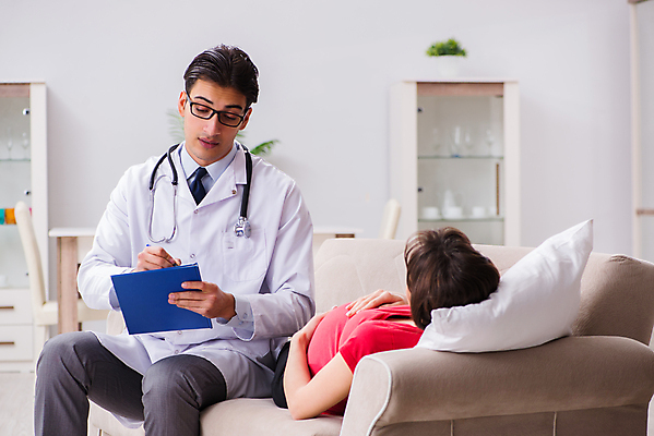 포토 JPG 해외이미지 여자 어린이 컨셉 생각 엄마 건강 병원 사람없음 치료 약 희망 임산부 임신 시험 환자 의사 아기 기록 출산 확인 고민 상담 태교 방문 돌봄 배려 의료성형뷰티 해외202011 해외포토 교육 감정 의학 가족 모션 사람 의료진 파일형식