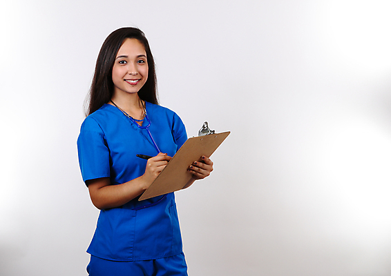 포토 JPG 해외이미지 직업 여자 유니폼 청진기 성공 건강 병원 한명 미소 파란색 약 펜 시험 환자 간호사 의사 긴급 죽음 씻기 질병 간호 서비스 히스패닉 테라피 보험 고립 돌봄 서류판 위기 치유 의료성형뷰티 해외202011 해외포토 1 옷 교육 컬러 컨셉 의학 의료기기 모션 표정 사람 필기구 뷰티 사무용품 청결 의료진 파일형식