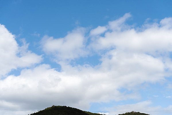 포토 JPG 주간 구름 자연 하늘 날씨 산 풍경 사람없음 야외 파란색 가을 국내포토 자연요소 계절 컬러 생태계 파일형식