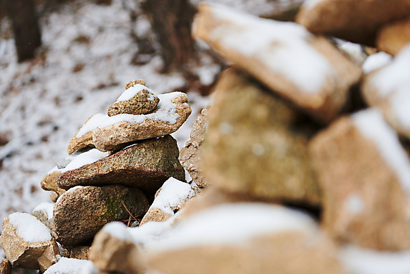포토 JPG 주간 전통 문화 설경 겨울 풍경 사람없음 야외 쌓기 세계문화유산 눈 석탑 소프트포커스 수원 화성시 겨울풍경 국내포토 자연요소 계절 모션 날씨 촬영기법 탑 문화재 경기도 파일형식