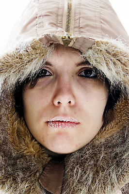 포토 JPG 해외이미지 응시 여자 얼굴 포즈 겨울 자연 휴식 털 한명 사람 소녀 성인 머리 유행 얼음 화장품 재킷 추위 바 우아함 입술 명상 개성 지퍼 의료성형뷰티 해외202004 해외포토 자연요소 1 시선 계절 어린이 컨셉 신체부위 뷰티 외투 생태계 파일형식