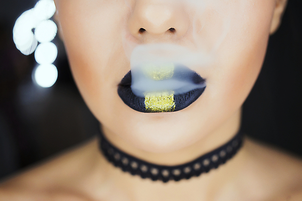 포토 JPG 해외이미지 모델 디자인 응시 여자 얼굴 백그라운드 무지개 신체 미술 한명 사람 컬러풀 유행 페인트 화장품 젖음 립스틱 화려 폭발 가루 피부 입술 예술가 먼지 공상 아이섀도 의료성형뷰티 스타일 해외202004 해외포토 자연요소 1 시선 컬러 컨셉 문화예술 신체부위 뷰티 파일형식