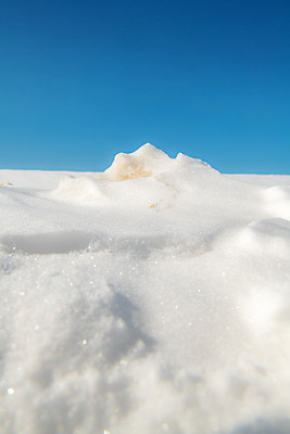 포토 JPG 주간 계절 겨울 근접촬영 사람없음 야외 파란색 설원 흰색 눈 강원도 강릉 대관령 겨울풍경 국내포토 자연요소 뷰포인트 컬러 날씨 한국 눈_날씨 풍경 파일형식