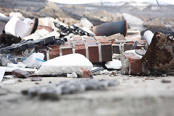 포토 JPG 주간 건축 벽돌 근접촬영 사람없음 야외 도시 폐허 리모델링 재개발 주택공사현장 국내포토 자연요소 뷰포인트 건설현장 파일형식