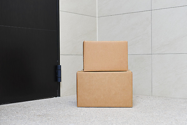 포토 JPG 식재료 모바일 실내 사람없음 쌓기 택배 현관문 온라인쇼핑 모바일쇼핑 택배상자 새벽배송 비대면서비스 밀키트 국내포토 모션 내부 쇼핑 상자 문 운송업 배송 서비스 온라인 파일형식 언택트