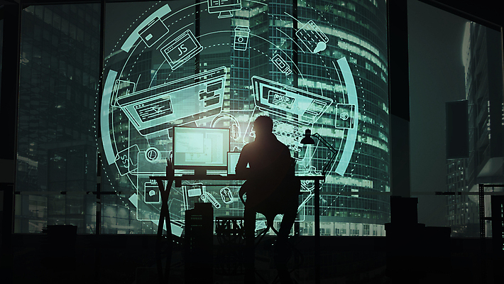 포토 JPG 해외이미지 전신 남자 실루엣 창문 한명 앉기 성인 모니터 고층빌딩 업무 책상 프로그래머 홀로그램 성인남자한명만 해외202004 해외포토 직업 1 가구 모션 촬영기법 사람 빌딩 컴퓨터 작업 남자한명만 성인남자만 파일형식