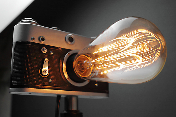 포토 JPG 해외이미지 전구 검은배경 실내 사람없음 카메라 백열등 복고 필라멘트 해외포토 백그라운드 조명 내부 전자제품 검은색 파일형식