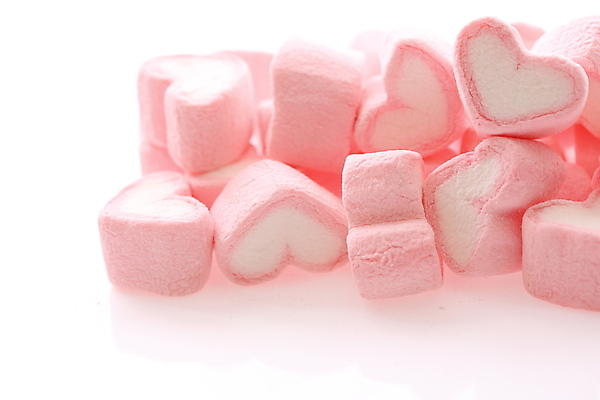 포토 JPG 해외이미지 디저트 사람없음 하트 달콤 흰배경 마시멜로우 맛있는 해외포토 모양 음식 백그라운드 흰색 맛 파일형식