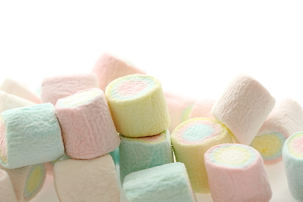 포토 JPG 해외이미지 디저트 사람없음 달콤 흰배경 마시멜로우 파스텔톤 맛있는 해외포토 음식 컬러 백그라운드 흰색 맛 파일형식