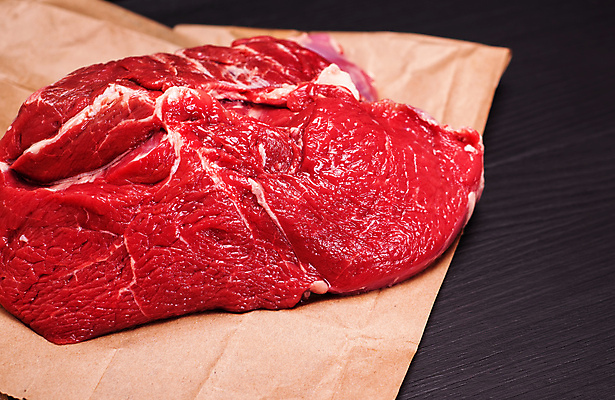 포토 JPG 해외이미지 종이 식재료 검은배경 실내 스테이크 사람없음 아웃포커스 소고기 등심 해외포토 백그라운드 서양음식 촬영기법 육류 내부 검은색 파일형식