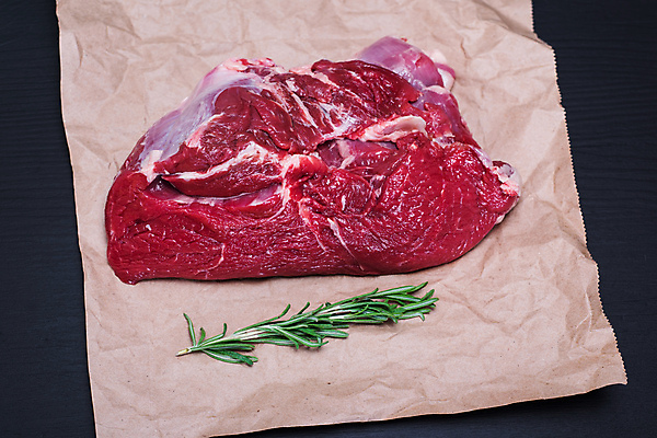 포토 JPG 해외이미지 종이 식재료 검은배경 실내 스테이크 사람없음 소고기 로즈메리 해외포토 백그라운드 서양음식 육류 내부 검은색 허브 파일형식